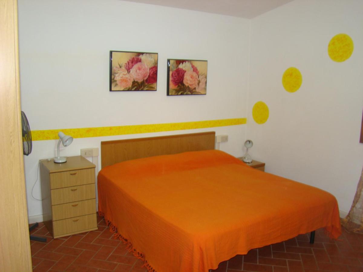 Casa Vacanze Guardamare San Vincenzo Extérieur photo