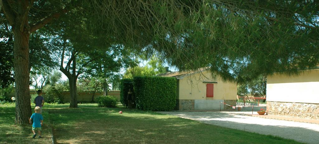 Casa Vacanze Guardamare San Vincenzo Extérieur photo